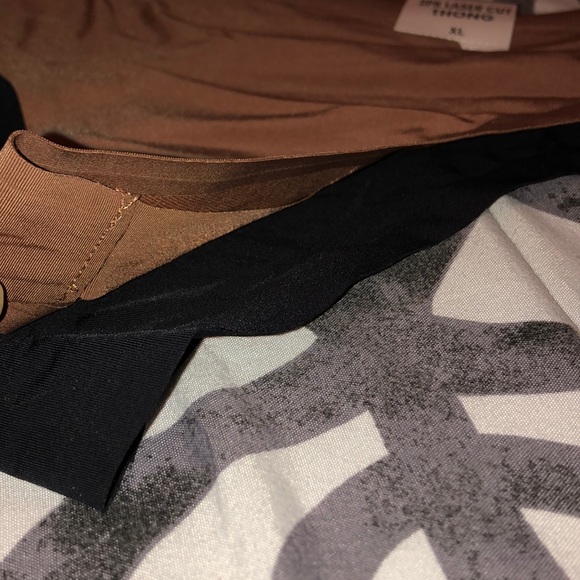 Brand New ❣️ 2 Pack Laser Cut Thongs ❣️ - Picture 5 of 7